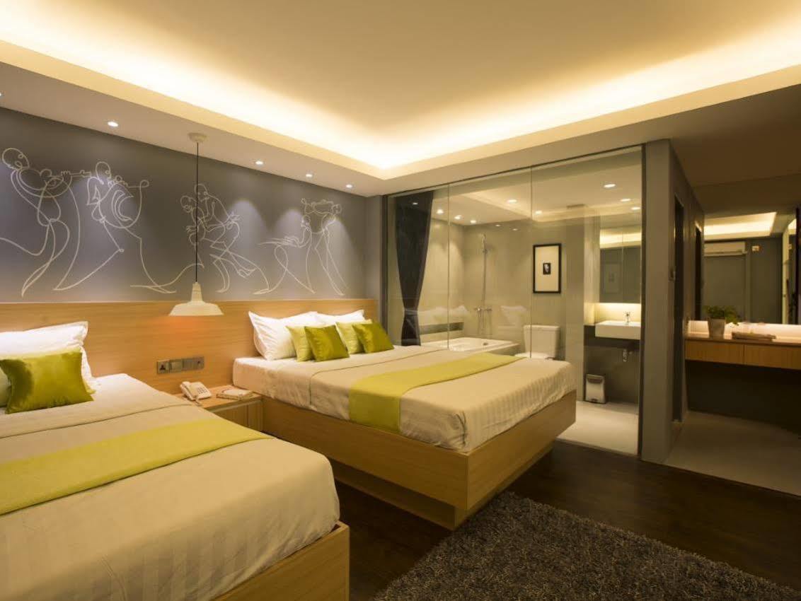 Shwe Pyi San Yar Hotel Yangon Exterior photo